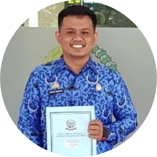 Ahmad Akbar Nugraha, S.Tr., S.Sos., MM.
